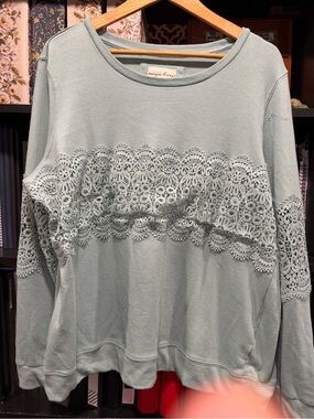 evy's tree Sage Green Lace-Trim Pullover Sweatshirt